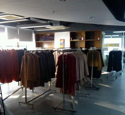 淘工厂杭州东帛西享女装生产线 揭秘高性价比女装背后的供应链